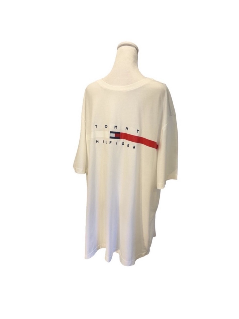 New Tommy Hilfiger T-Shirt